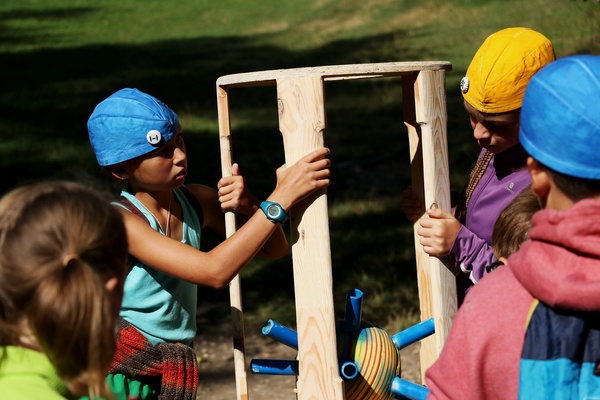Plmetrov jeek v kleci je v dren Poutnk